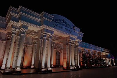 Restoran tashqi ko'rinishi